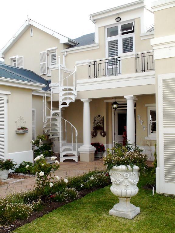 Sandals Beach Villa Херманус Экстерьер фото